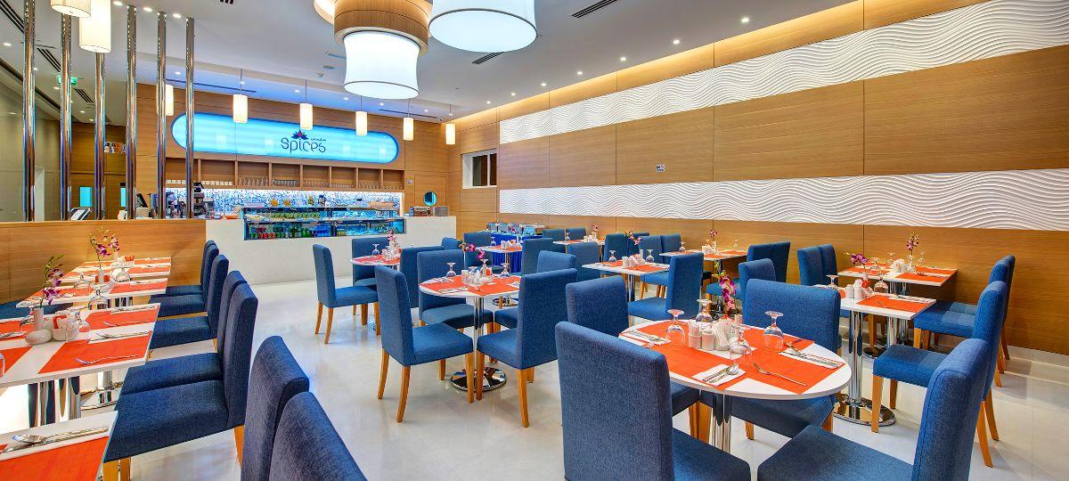 مطعم سبايسس فندق الخوري إن Dubái مطعم سبايسس فندق الخوري إن Dubái