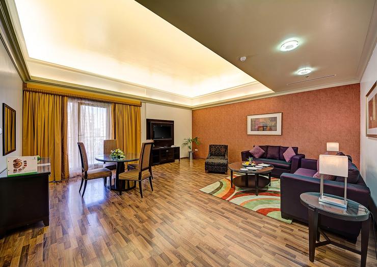 Апартаменты с тремя спальнями Alkhoory Hotel Apartments Dubai Апартаменты с тремя спальнями Alkhoory Hotel Apartments Dubai
