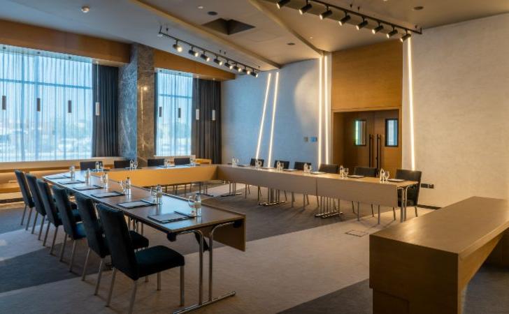 Meet Overview فندق الخوري كورتيارد Dubái Meet Overview فندق الخوري كورتيارد Dubái