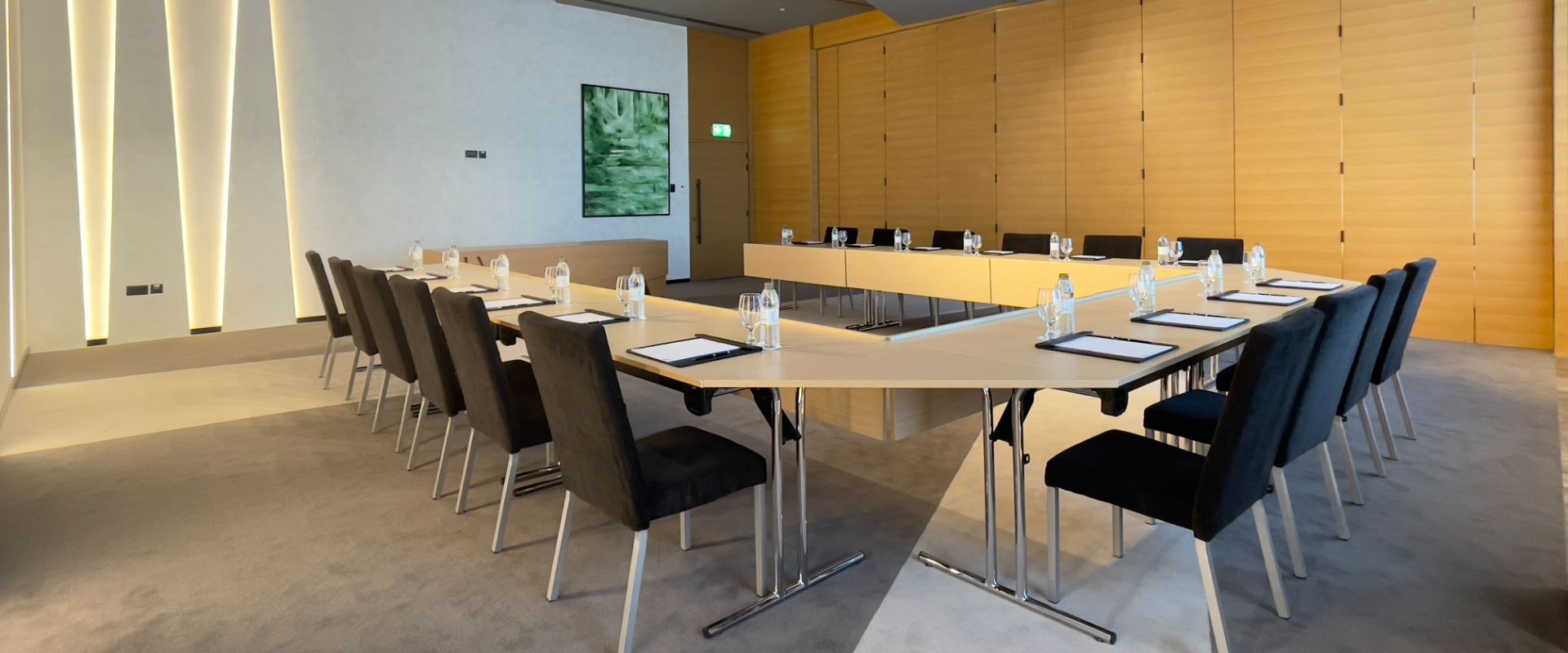   Al Khoory Courtyard Hotel Dubai